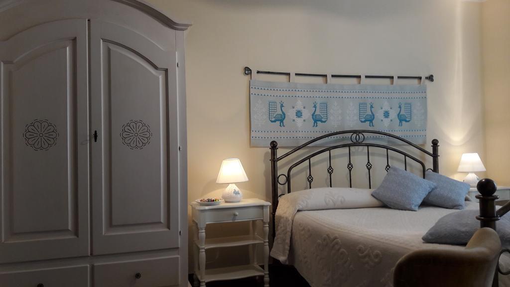 B&B La Dolce Sosta Фонні Екстер'єр фото