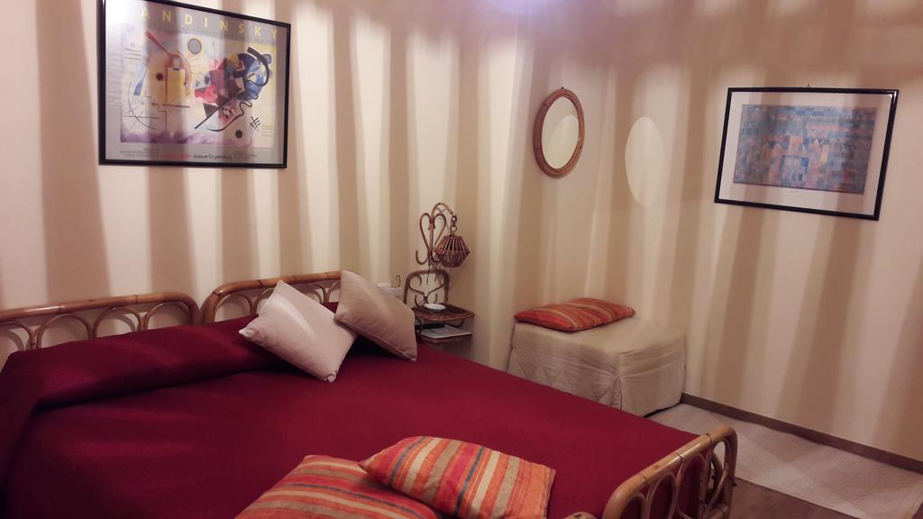 B&B La Dolce Sosta Фонні Екстер'єр фото
